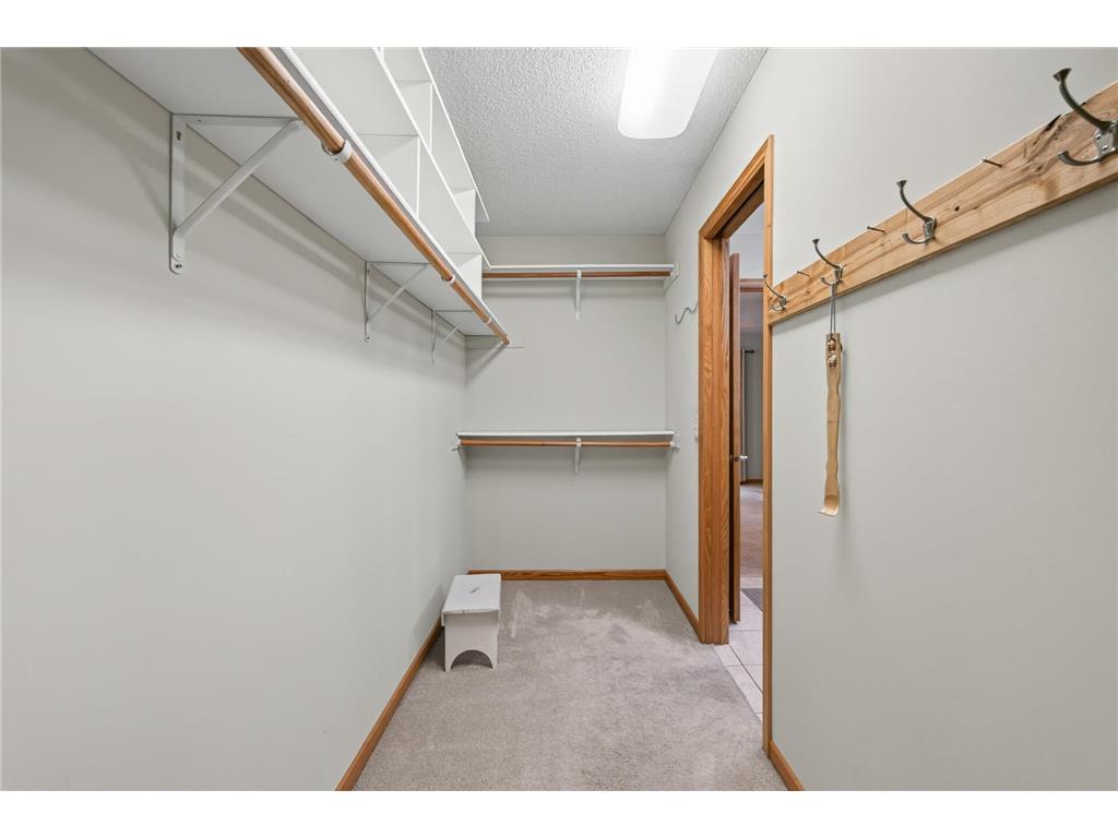 5026 Grenadier Avenue N Oakdale MN 55128 7098332 image26
