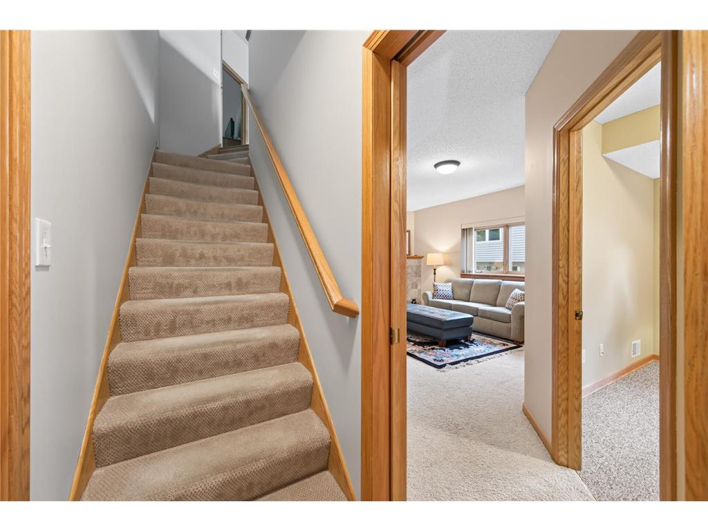 5026 Grenadier Avenue N Oakdale MN 55128 7098332 image34