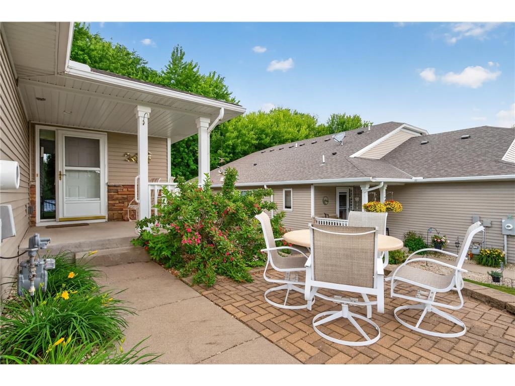 5026 Grenadier Avenue N Oakdale MN 55128 7098332 image4