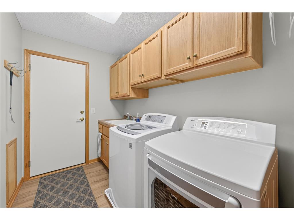 5026 Grenadier Avenue N Oakdale MN 55128 7098332 image40