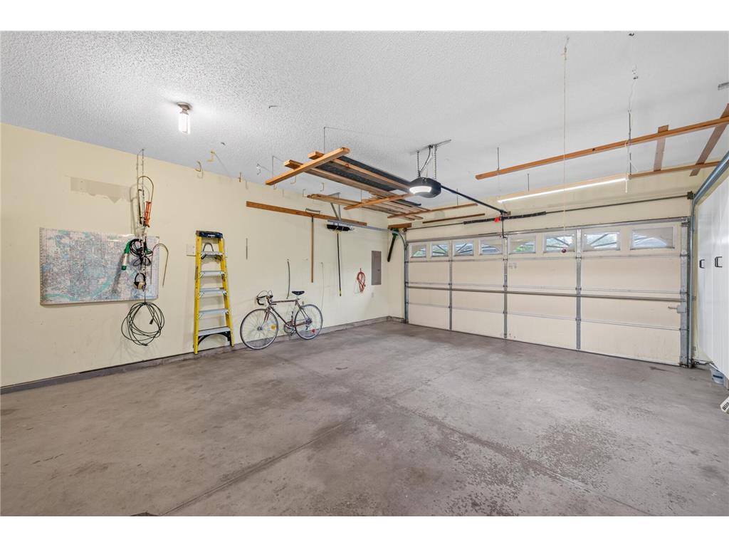 5026 Grenadier Avenue N Oakdale MN 55128 7098332 image49