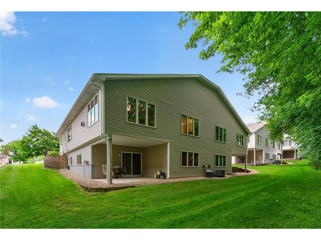 5026 Grenadier Avenue N Oakdale MN 55128 7098332 image54