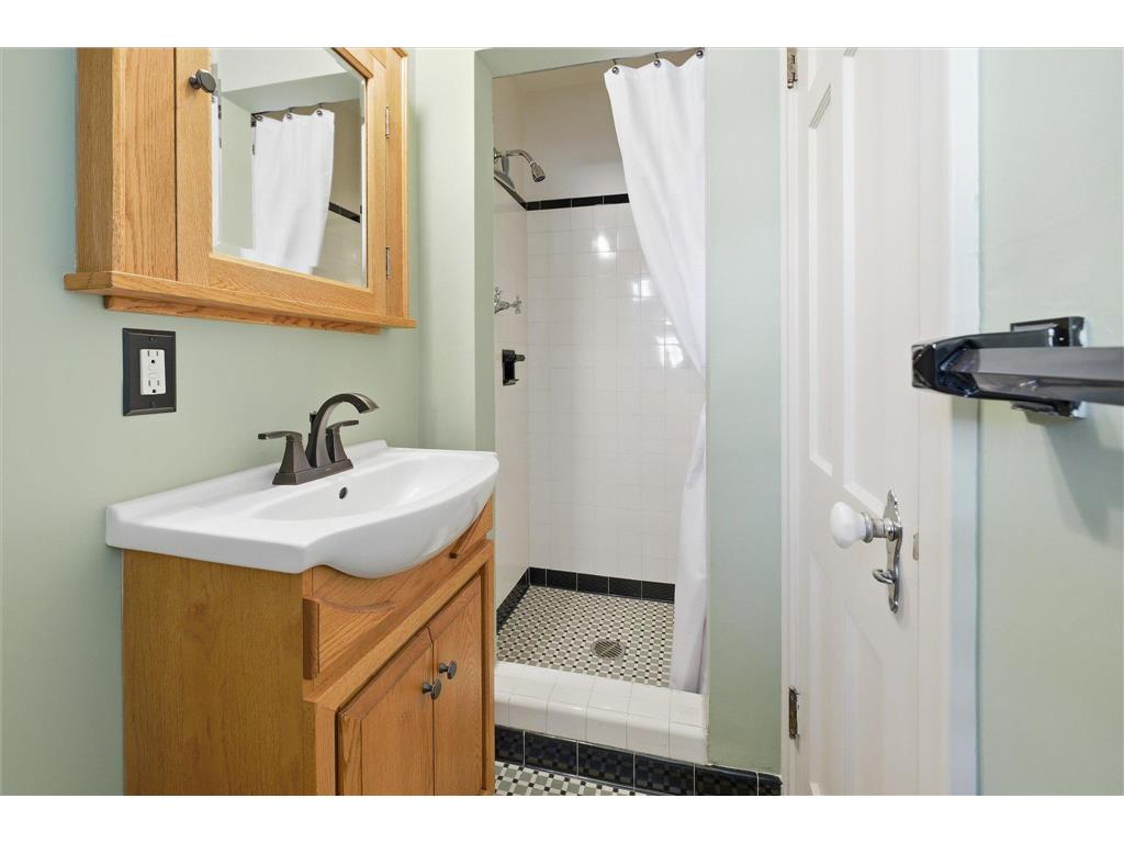 5027 3rd Avenue S Minneapolis MN 55419 7074534 image39