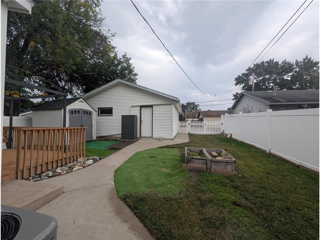 5027 6th Street NE Columbia Heights MN 55421 7030357 image16