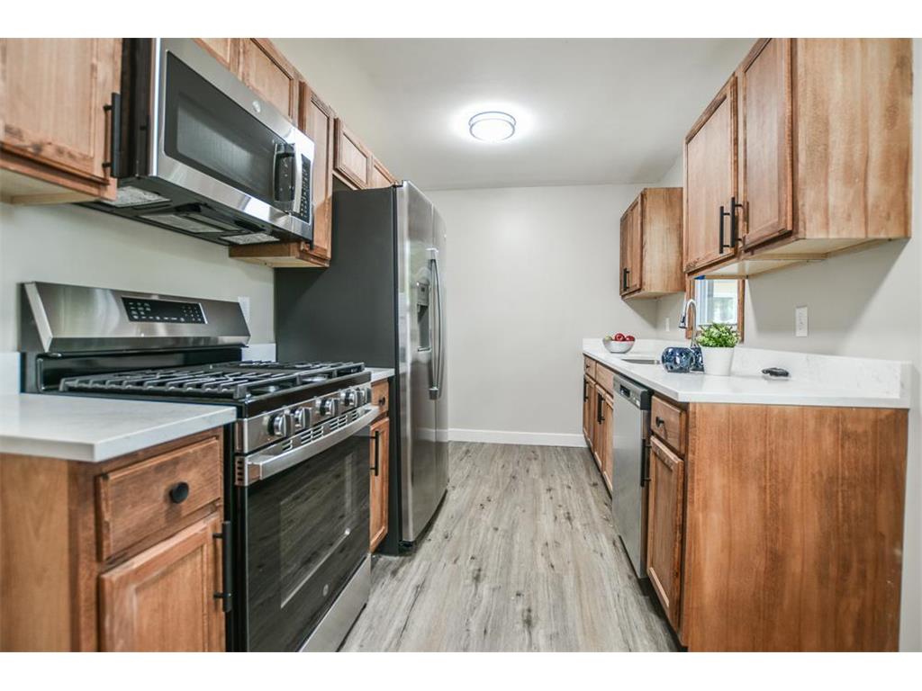 5027 Emerson Avenue N Minneapolis MN 55430 7104066 image2