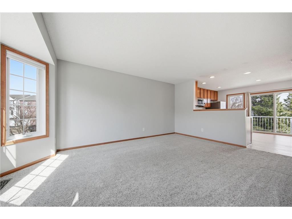 5027 Evergreen Drive N #7 Hugo MN 55038 7044782 image12