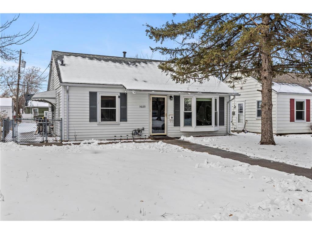 5029 Dupont Avenue N Minneapolis MN 55430 7006385 image1