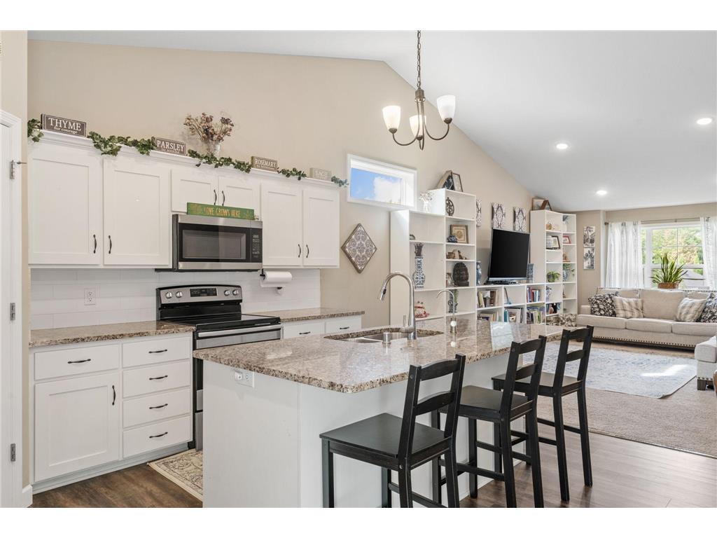 5029 Oak Street Maple Plain MN 55359 6826248 image5