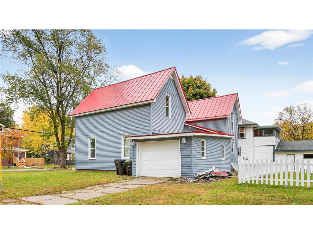 503 11th Street E Menomonie WI 54751 6809144 image3