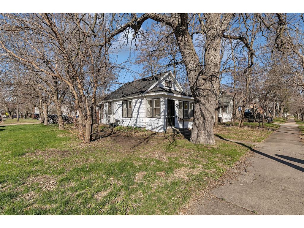 503 4th Avenue NE Saint Cloud MN 56304 7059885 image15