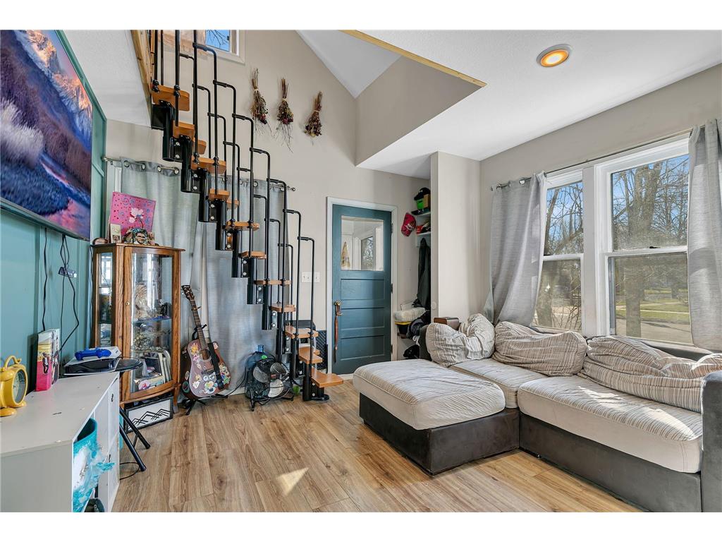 503 4th Avenue NE Saint Cloud MN 56304 7059885 image2