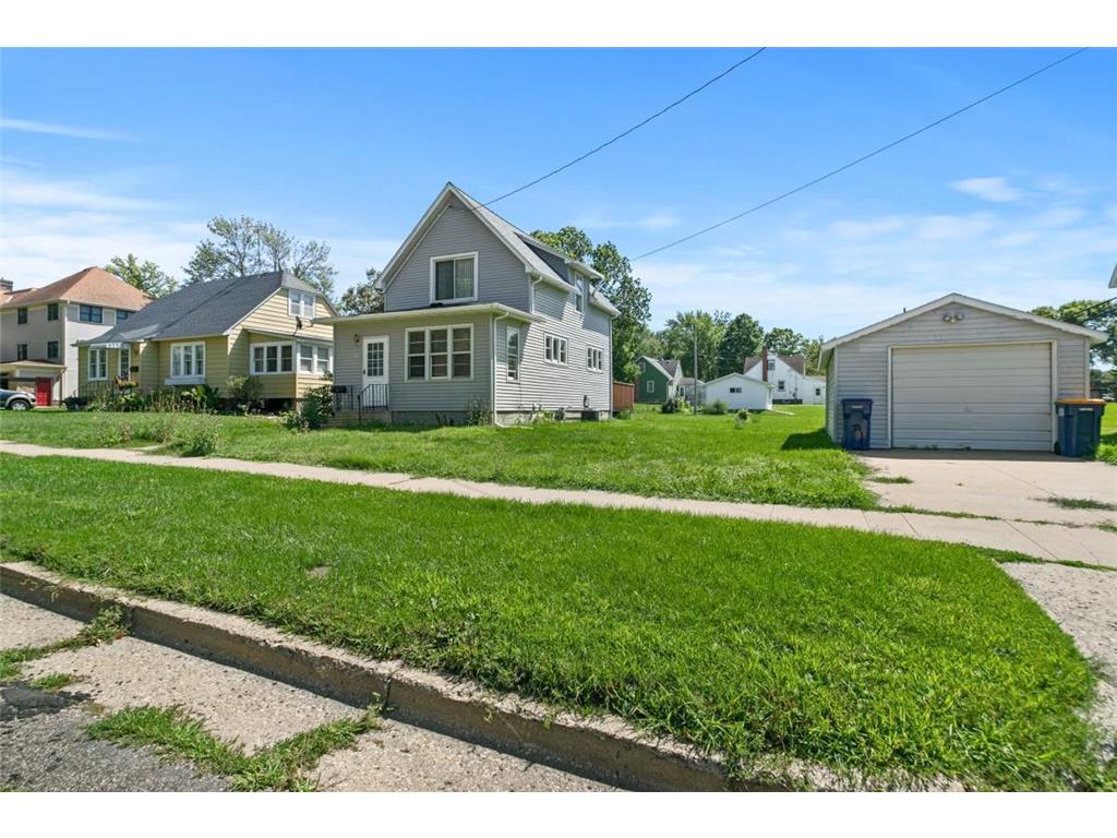 503 4th Street Kenyon MN 55946 6424774 image1