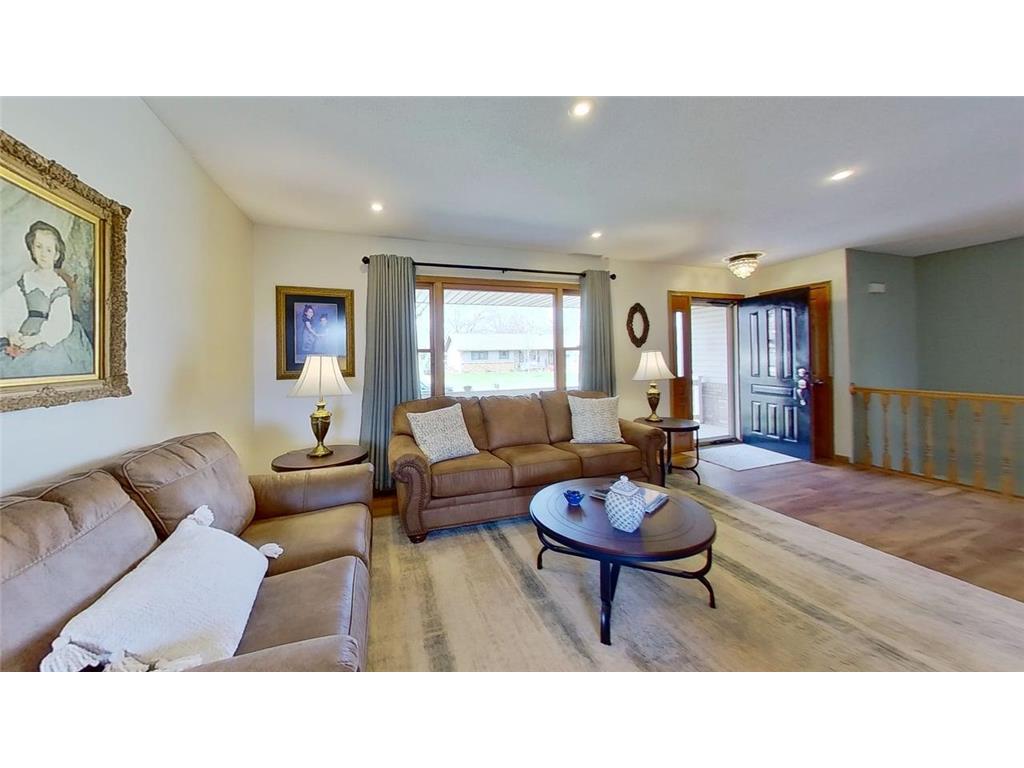 503 Adobe Road Marshall MN 56258 7050208 image8