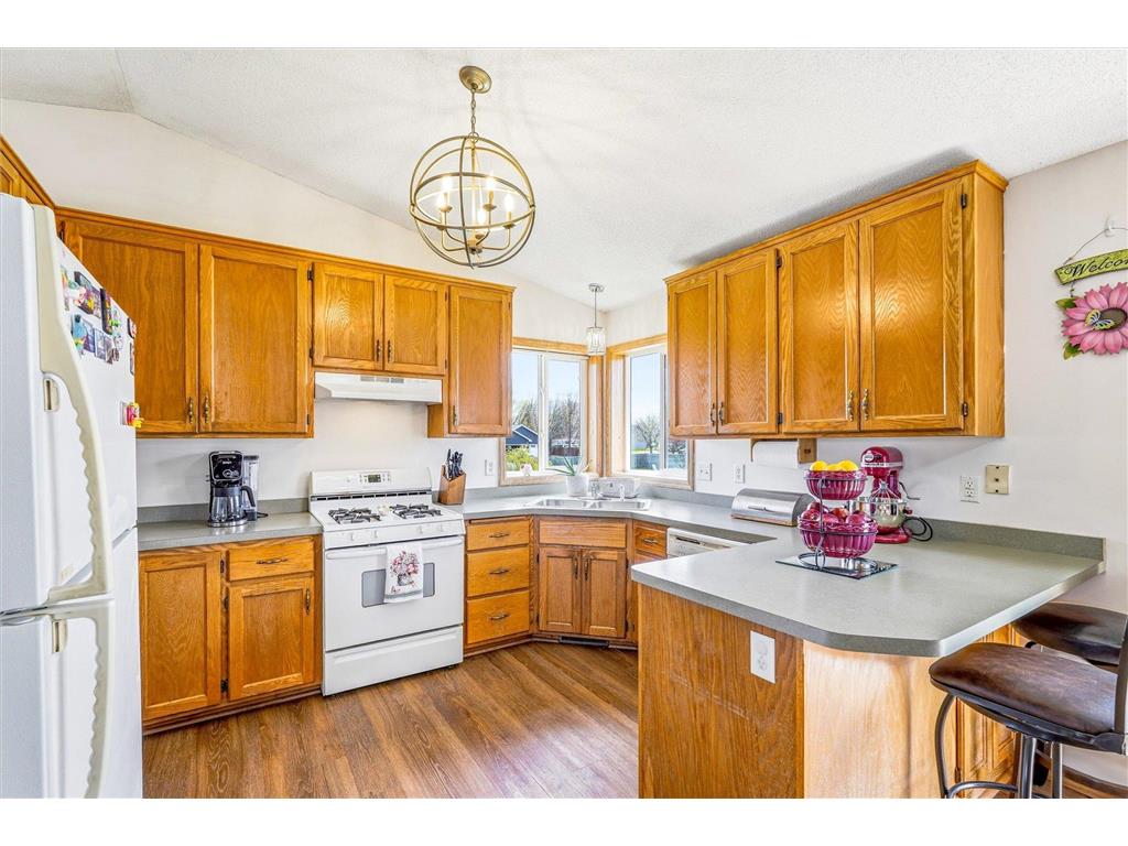 503 Cottonwood Street SW Isanti MN 55040 7067209 image11