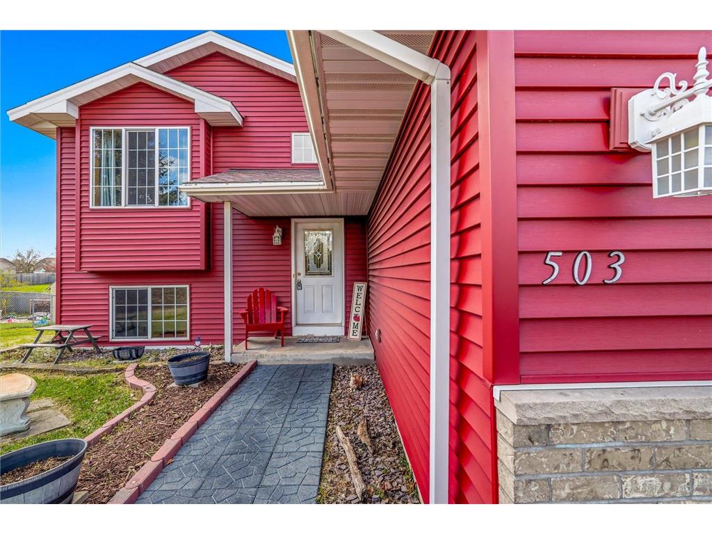 503 Cottonwood Street SW Isanti MN 55040 7067209 image3