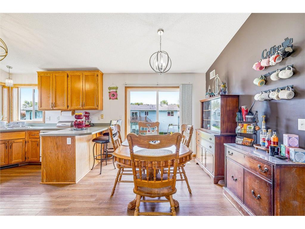 503 Cottonwood Street SW Isanti MN 55040 7067209 image7