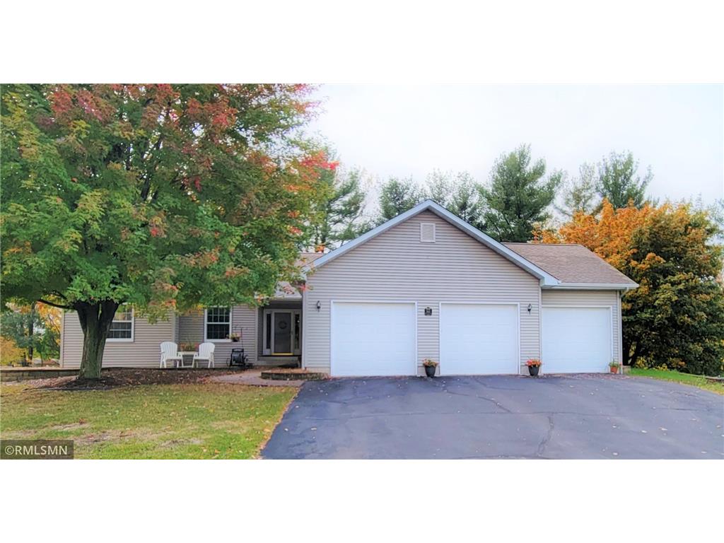 503 Hillcrest Drive Roberts WI 54023 6441103 image1