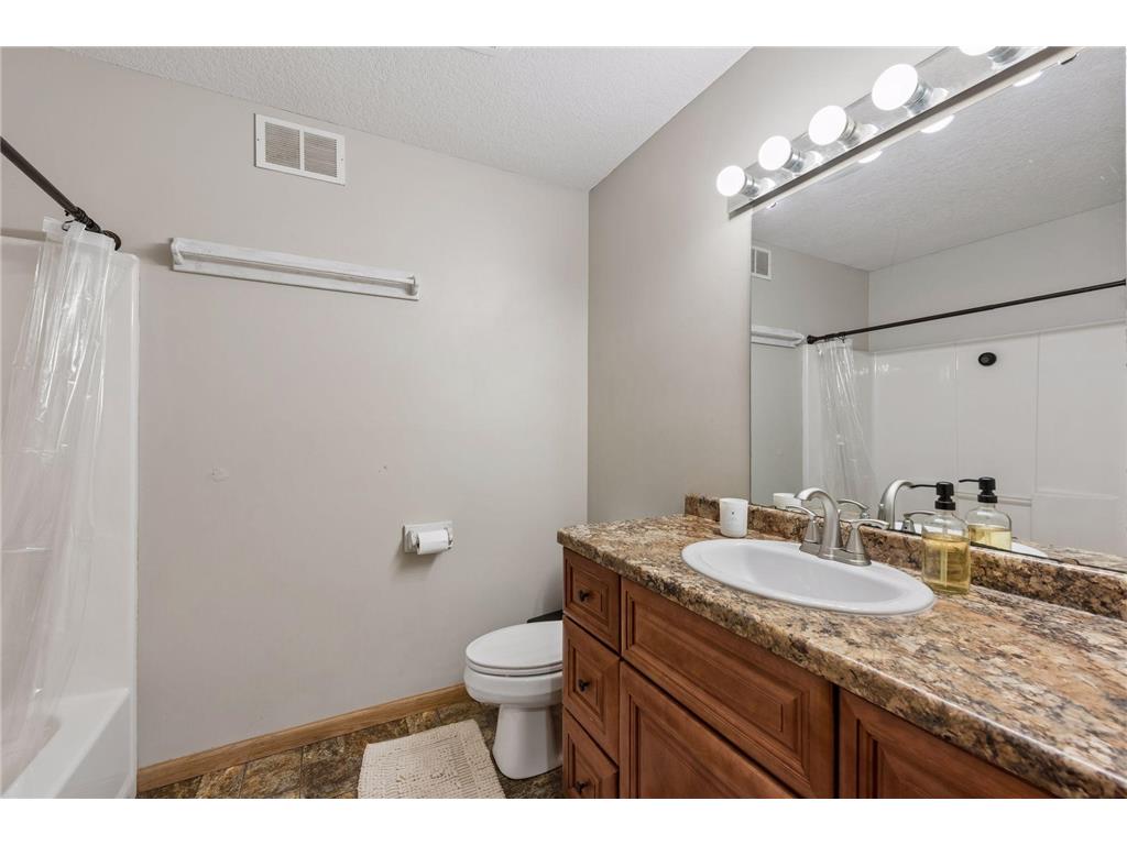 503 Hillcrest Drive Roberts WI 54023 7107176 image17