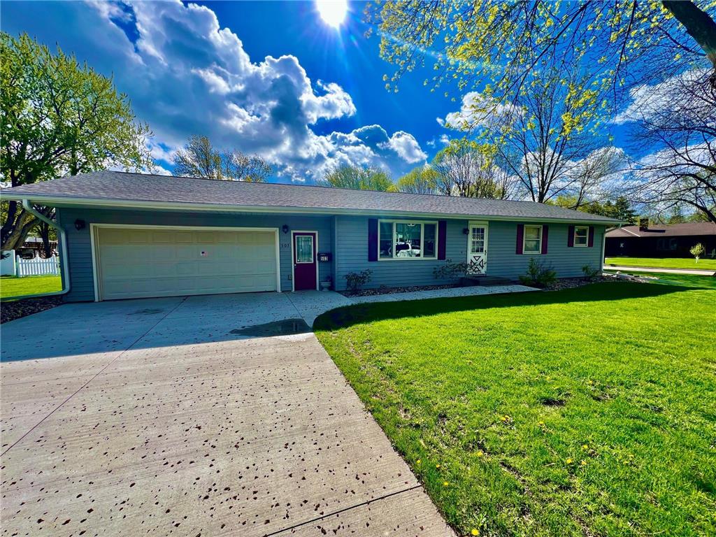 503 S Bruce Street Marshall MN 56258 6529525 image1