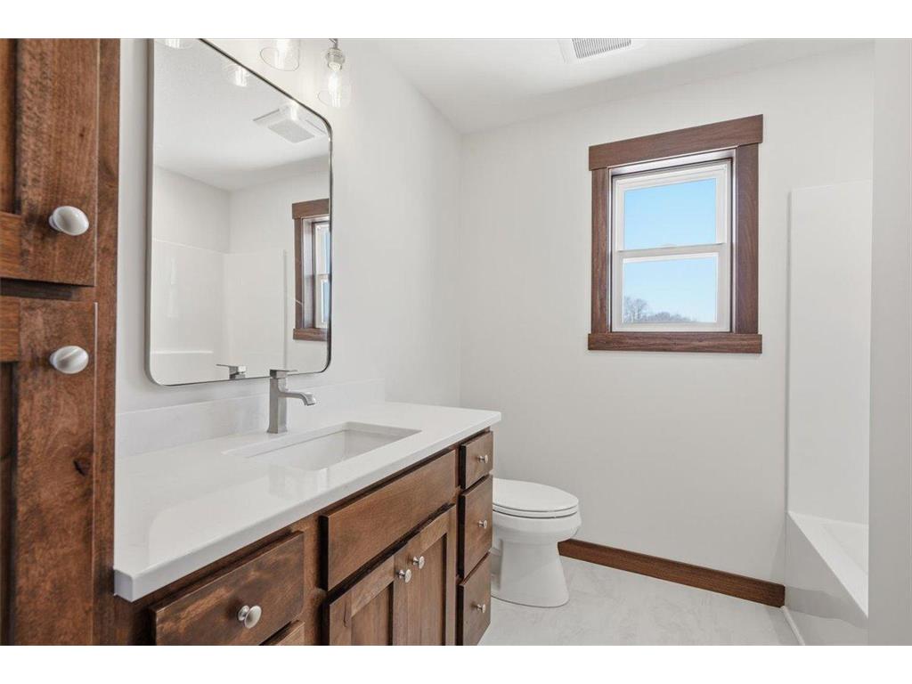 503 Sundance Street Amery WI 54001 7077392 image16
