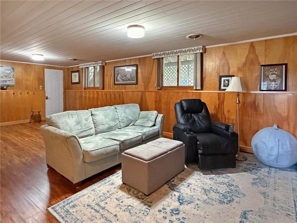 503 Washington Avenue Marshall MN 56258 7081512 image28
