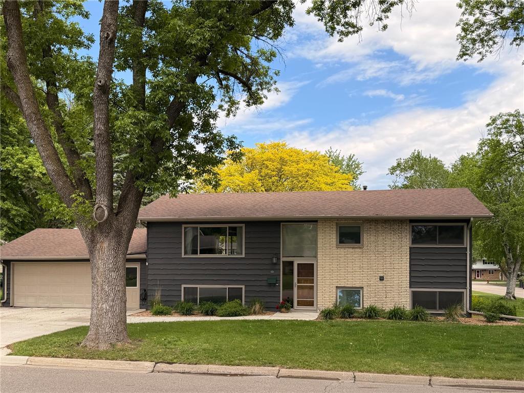 503 Washington Avenue Marshall MN 56258 7081512 image3