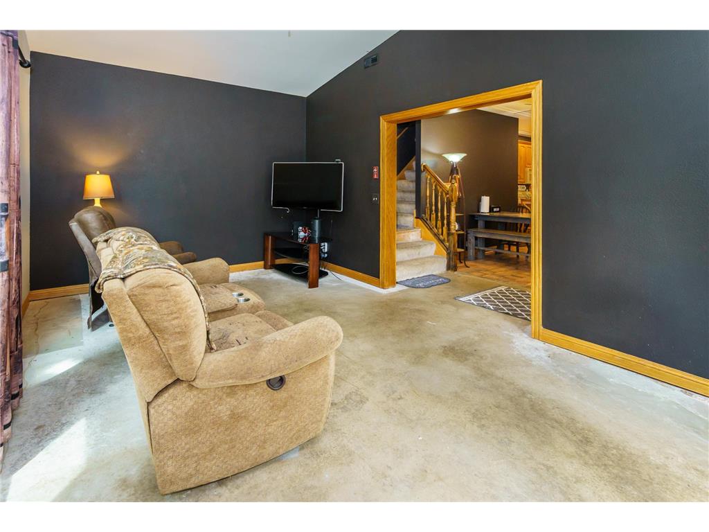 503 Welco Lane W Montgomery MN 56069 7076936 image19