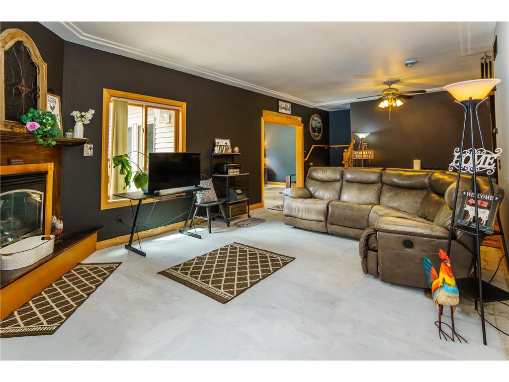 503 Welco Lane W Montgomery MN 56069 7076936 image9