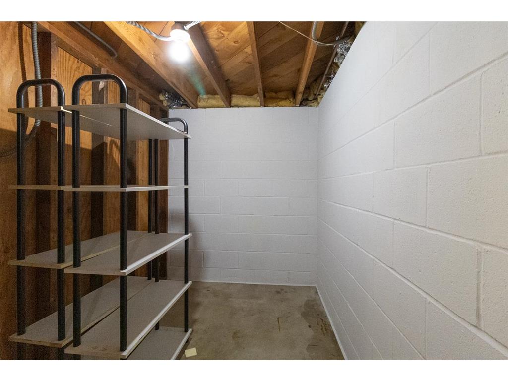5030 Ewing Avenue N Brooklyn Center MN 55429 7028728 image27