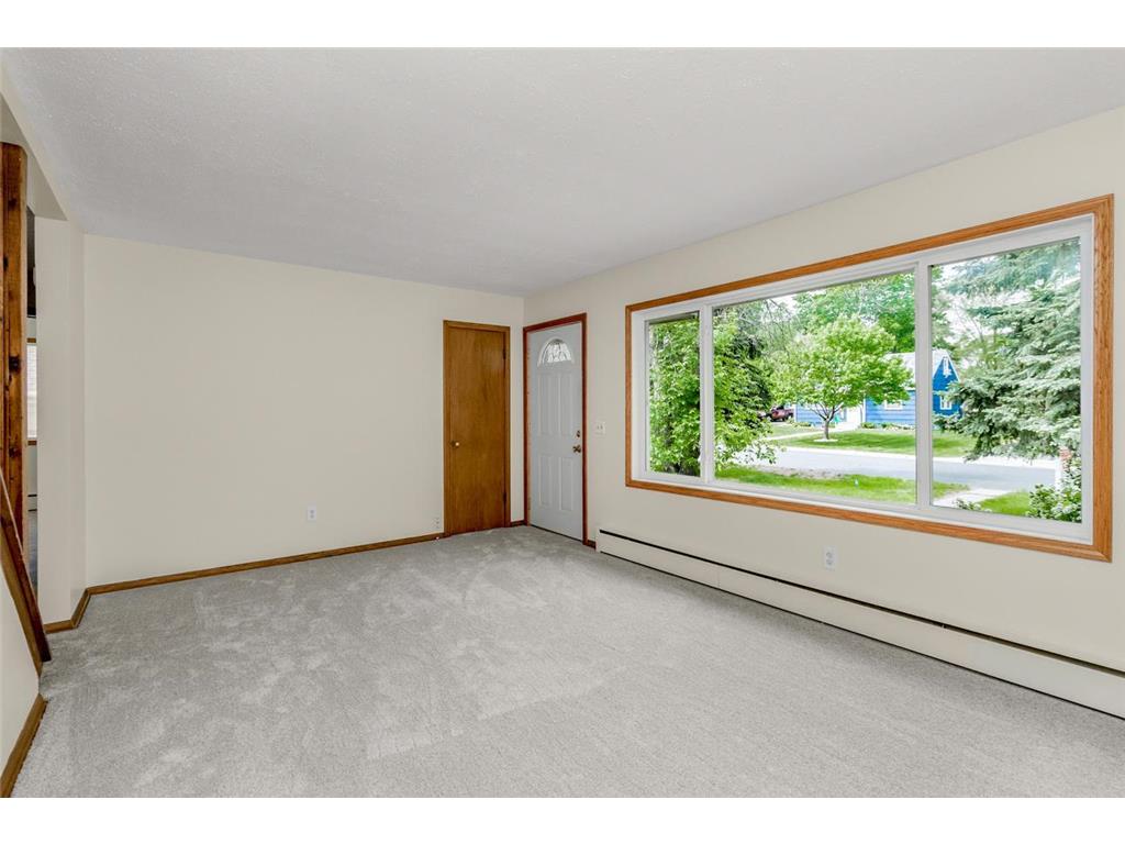 5030 Ewing Avenue N Brooklyn Center MN 55429 7028728 image3