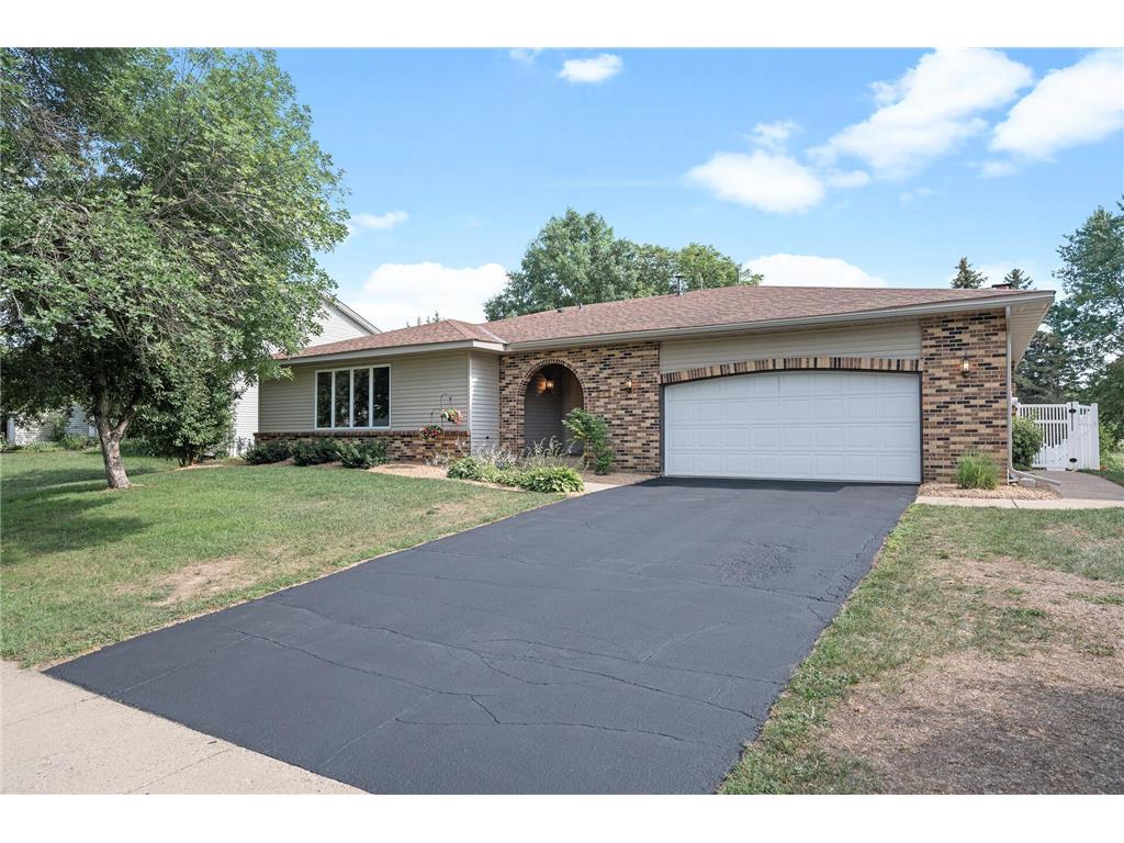 5034 144th Street W, Apple Valley, MN, 55124 MLS 6408693 Edina Realty