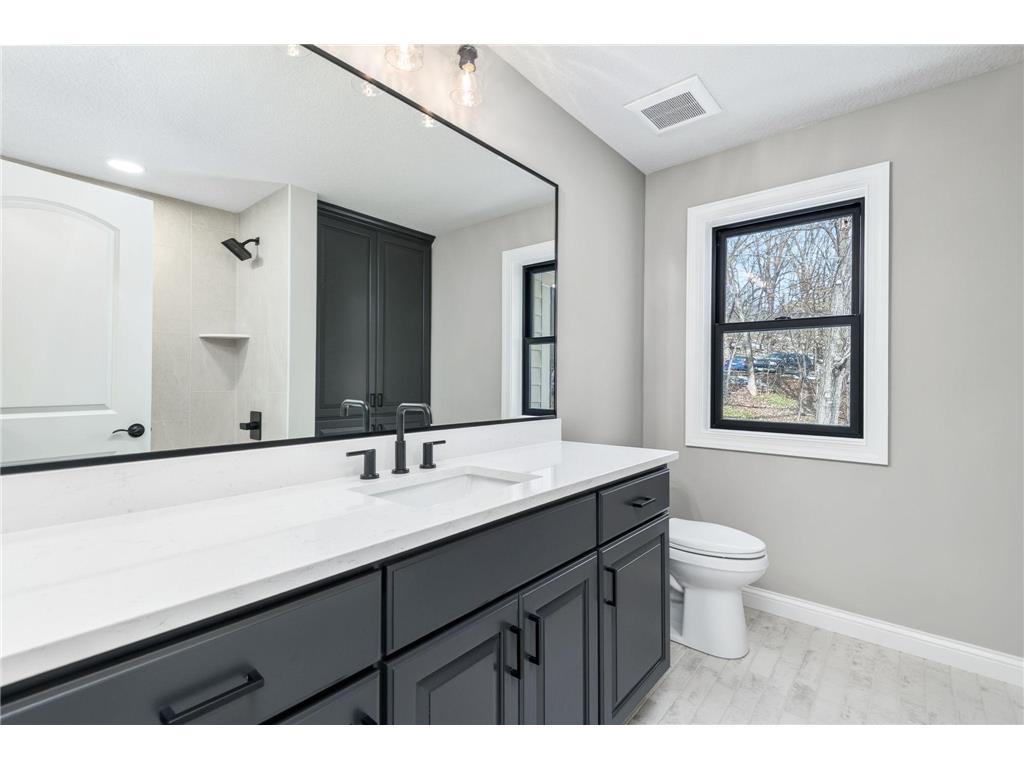 5034 Sparrow Road Minnetonka MN 55345 7036227 image51