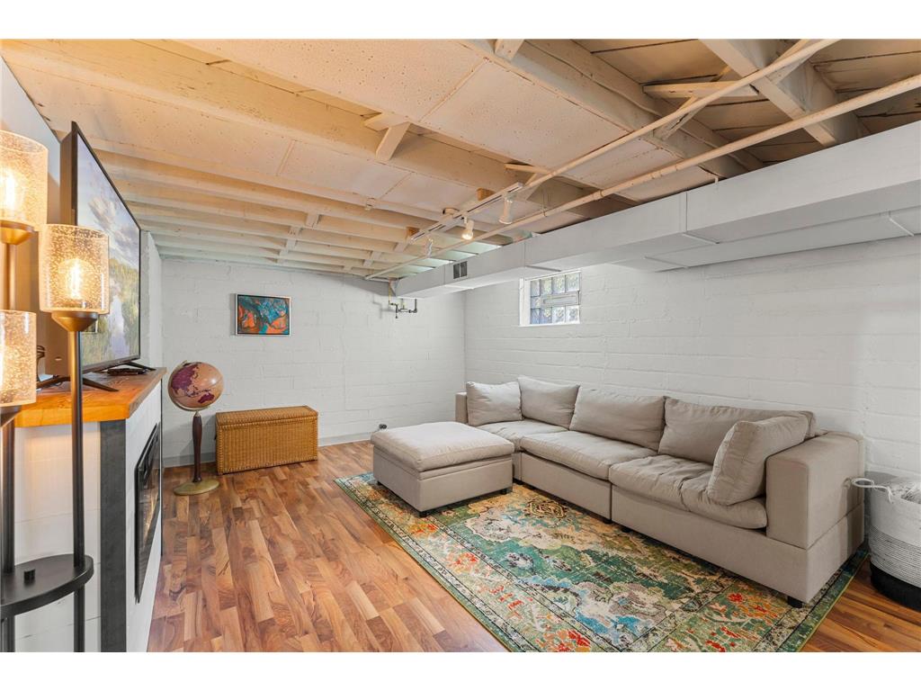 5036 35th Avenue S Minneapolis MN 55417 7063006 image20