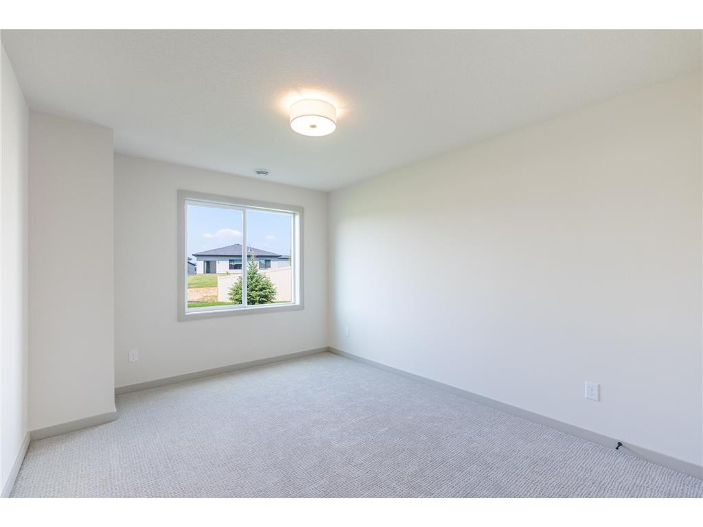5036 Airlake Draw Woodbury MN 55129 7065069 image42