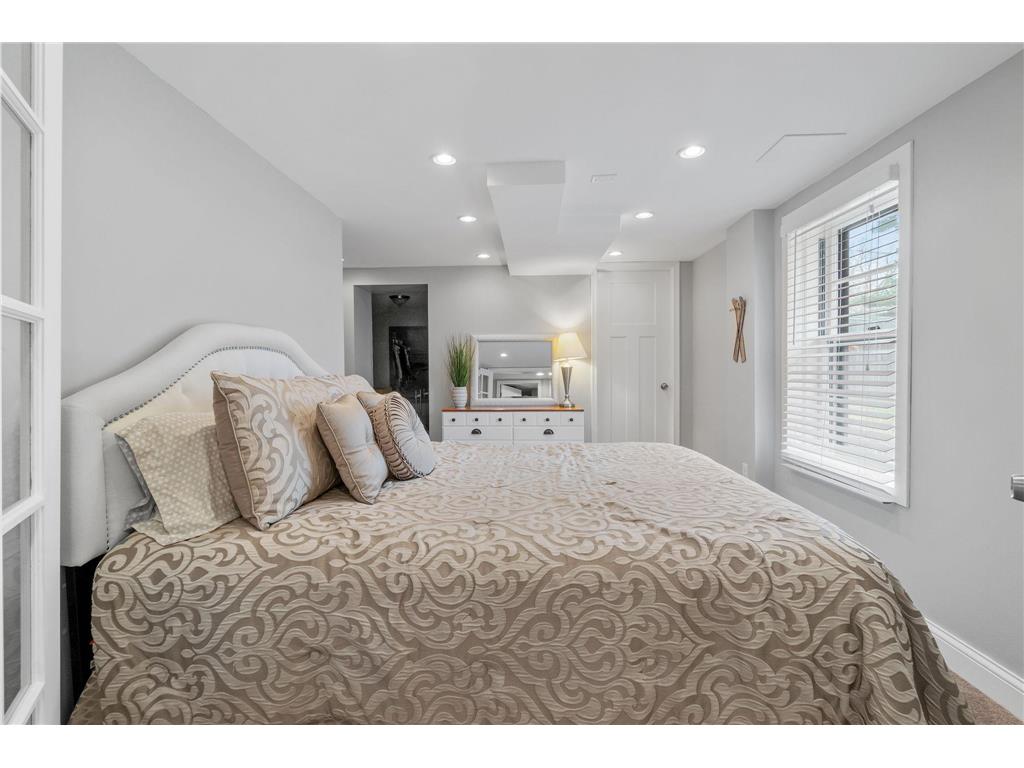 5036 Richmond Drive Edina MN 55436 7094359 image16