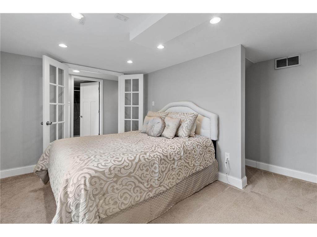 5036 Richmond Drive Edina MN 55436 7094359 image17
