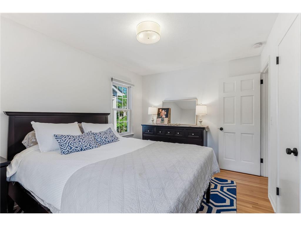 5036 Russell Avenue S Minneapolis MN 55410 7075934 image13
