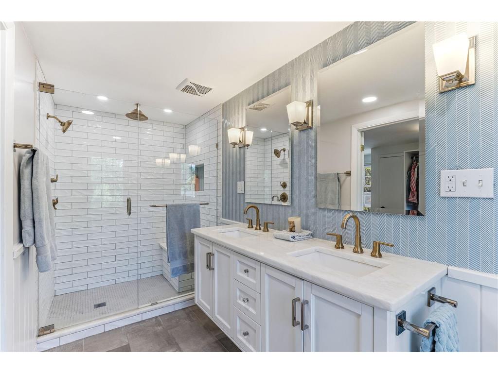 5036 Russell Avenue S Minneapolis MN 55410 7075934 image20