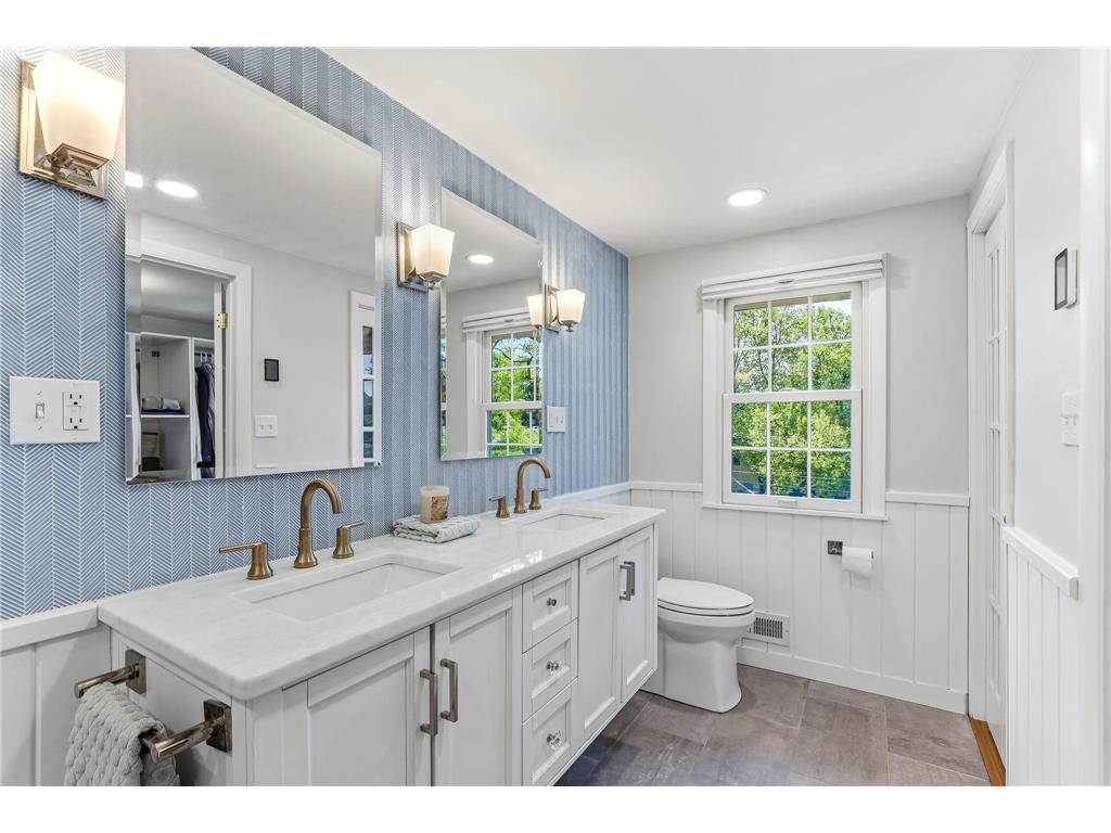5036 Russell Avenue S Minneapolis MN 55410 7075934 image21