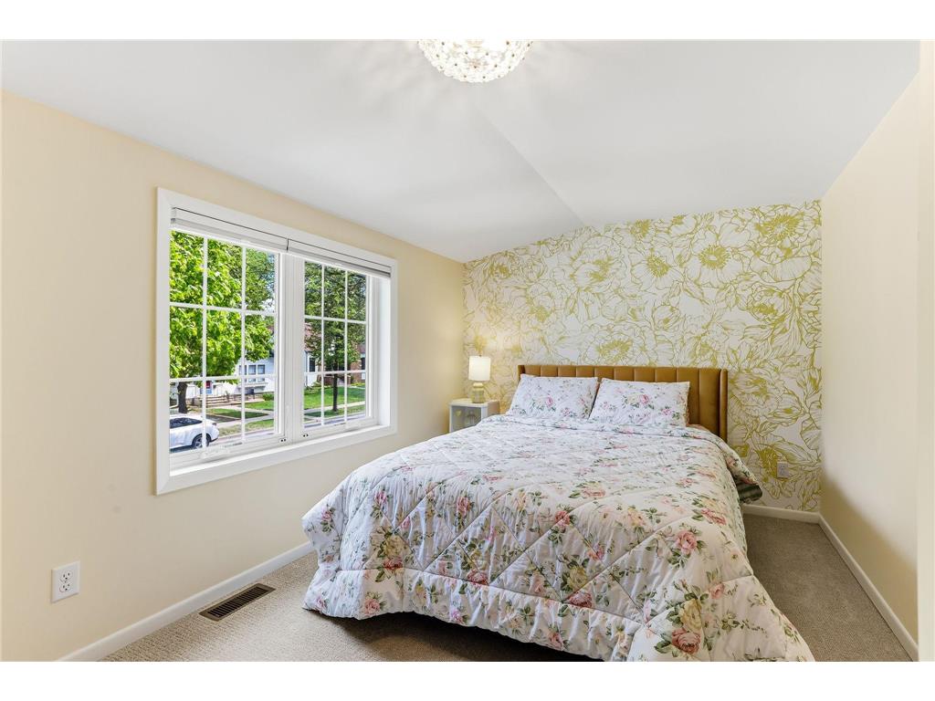 5036 Russell Avenue S Minneapolis MN 55410 7075934 image23