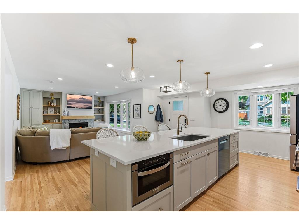 5036 Russell Avenue S Minneapolis MN 55410 7075934 image3