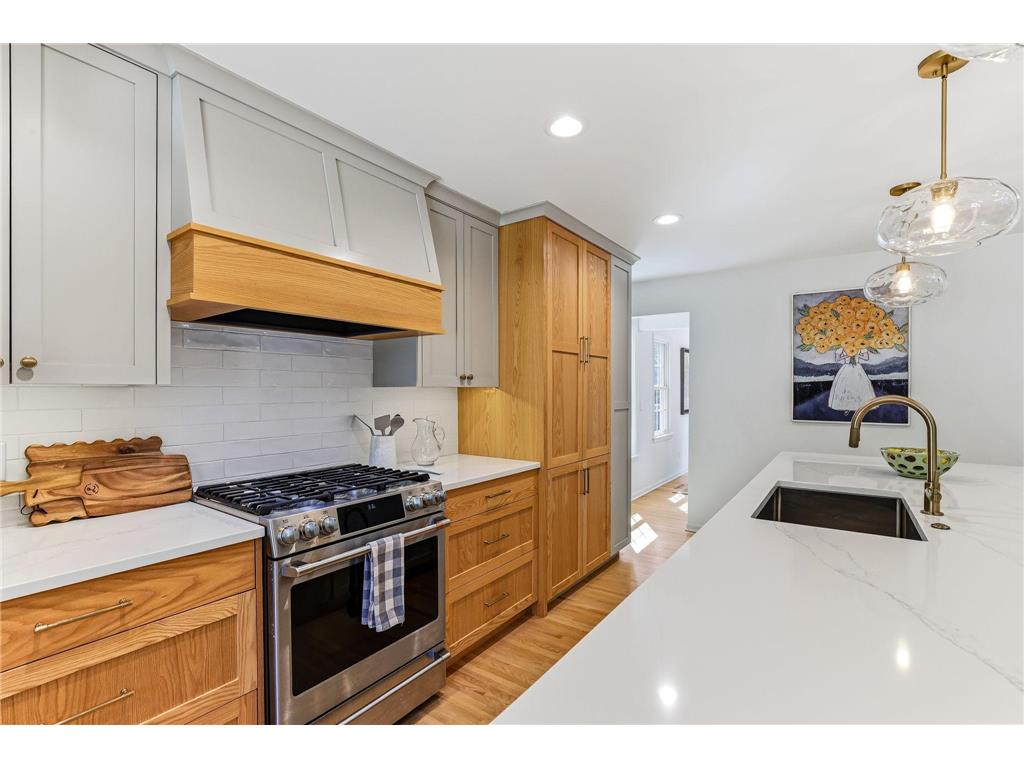 5036 Russell Avenue S Minneapolis MN 55410 7075934 image6