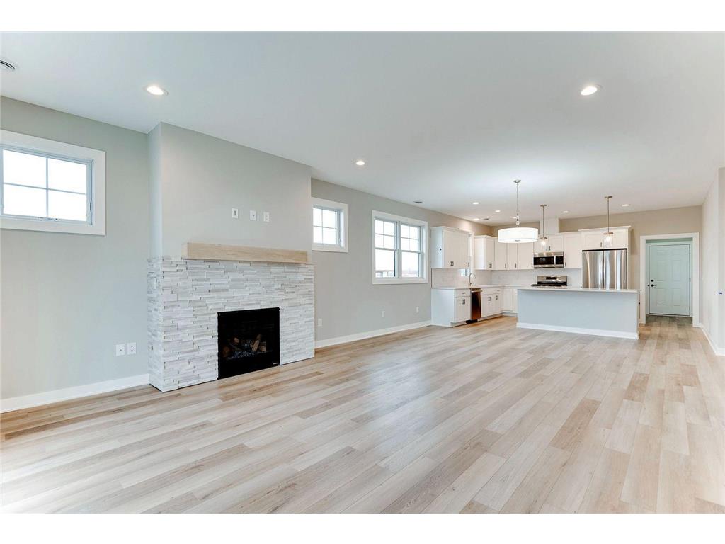 5037 216th St W Farmington MN 55024 6374635 image1