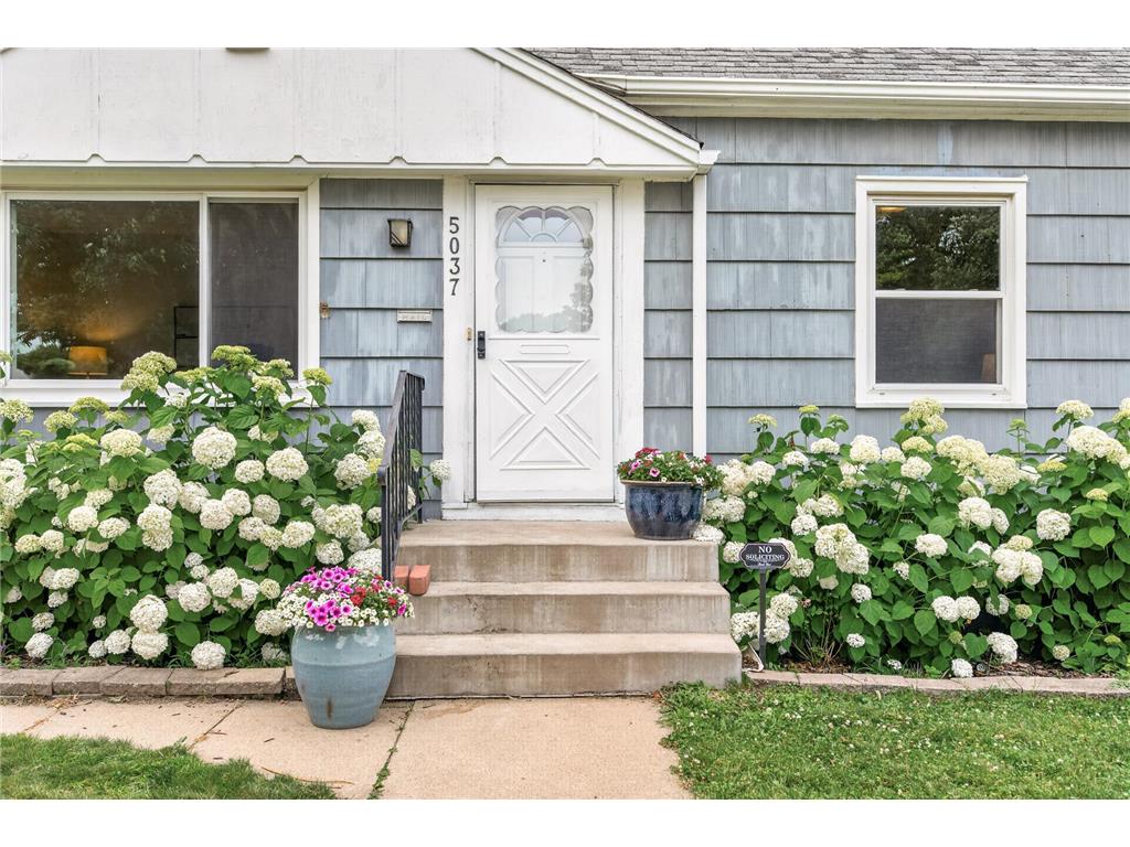 5037 Upton Avenue N Minneapolis MN 55430 7087666 image2