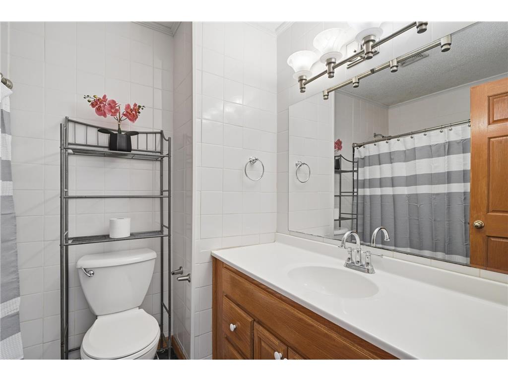 5038 N 4th Street Minneapolis MN 55430 7068339 image20