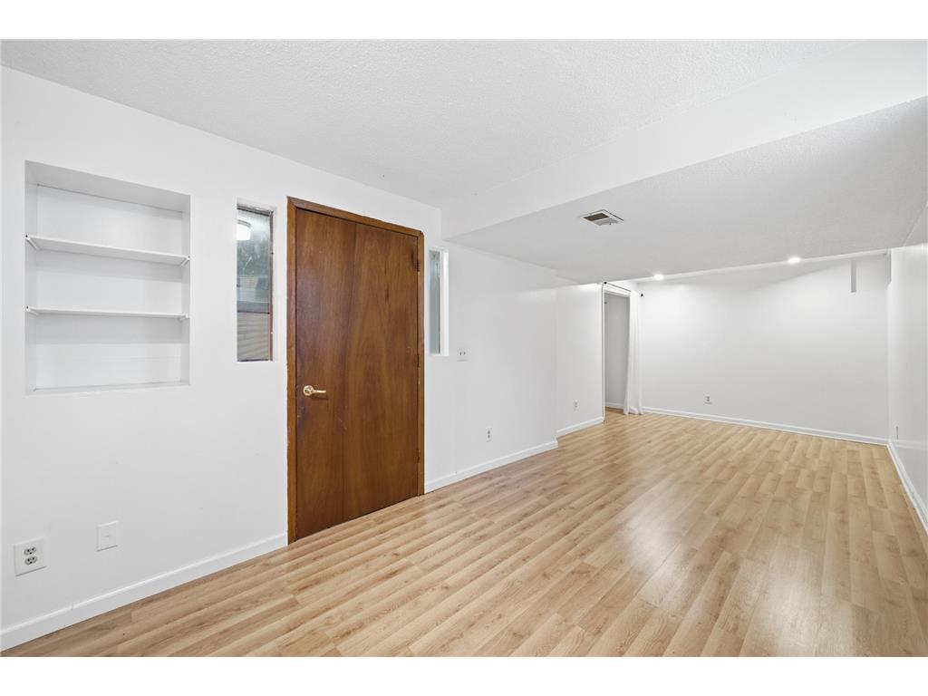 5038 N 4th Street Minneapolis MN 55430 7068339 image27