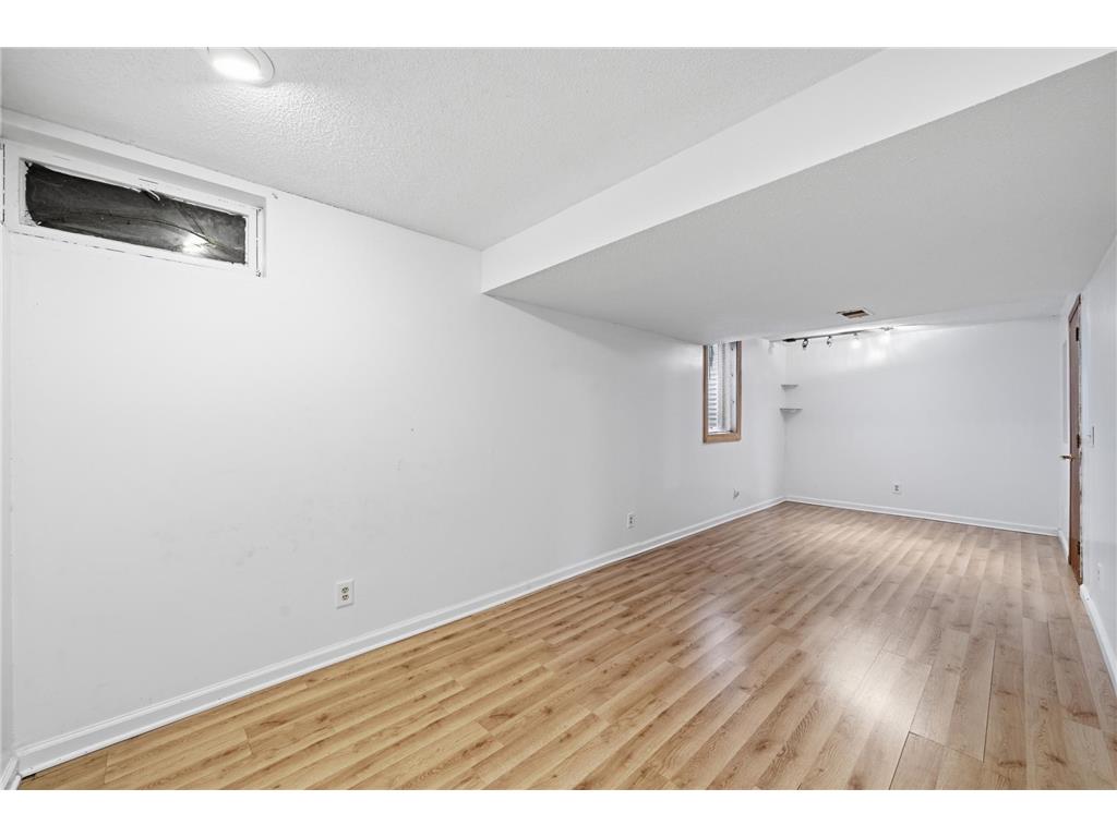 5038 N 4th Street Minneapolis MN 55430 7068339 image28