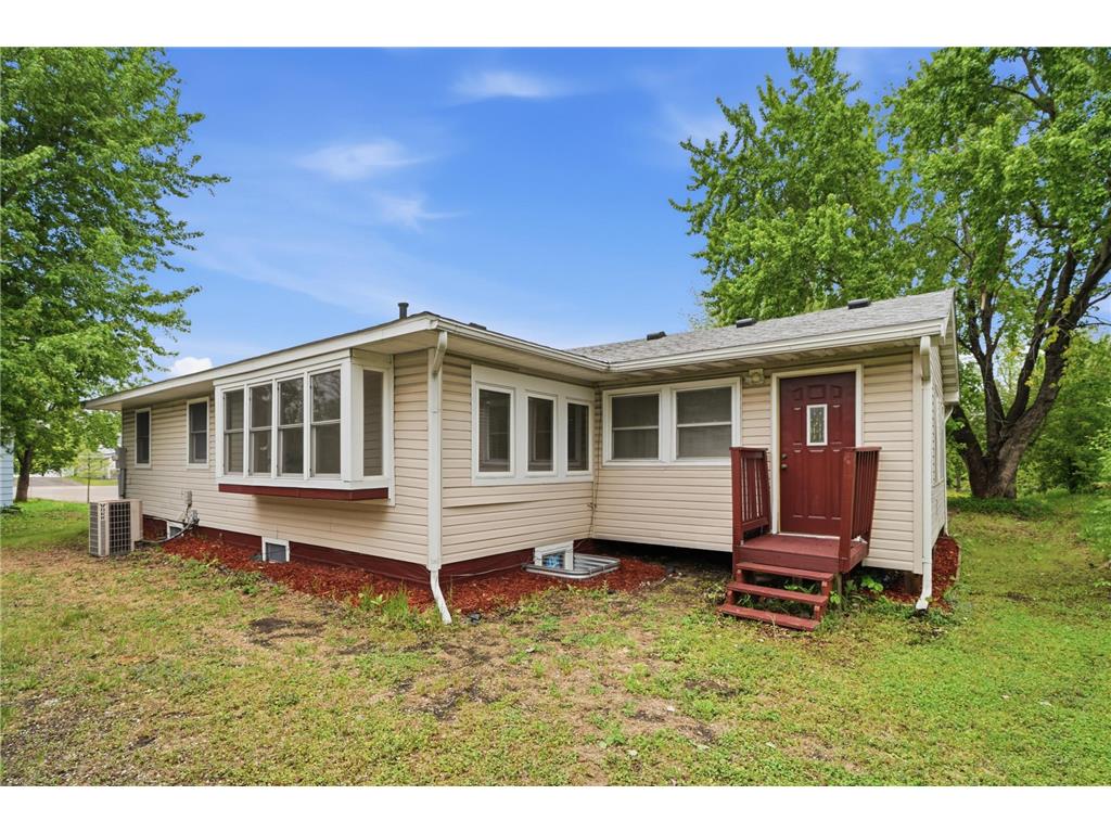 5038 N 4th Street Minneapolis MN 55430 7068339 image41