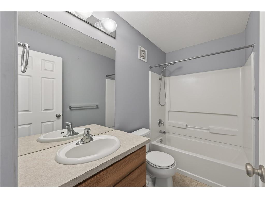 5039 Evergreen Drive N #6 Hugo MN 55038 7066722 image16