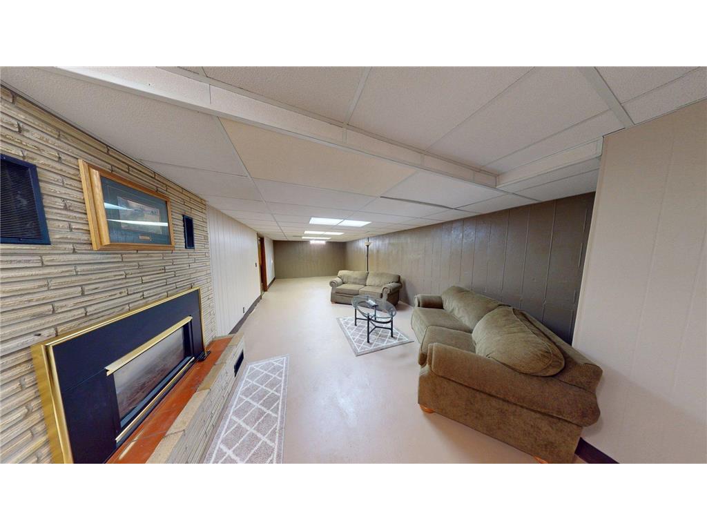 504 19th Avenue SW Willmar MN 56201 6816144 image23